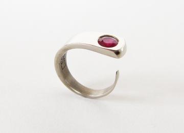 Engagement Ring - Red Ruby and 9ct White Gold : $563