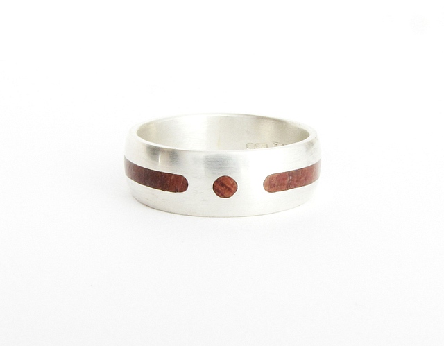 Ring - White gold with Bubinga wood inlay
