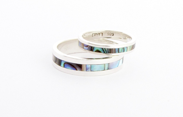 Wedding Band Ring, White Gold inlaid Paua Abalone Mother of Pearl inlay