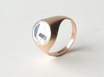 Old Signet ring re-design commission Bauhaus / Art Decco